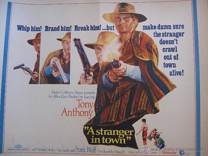 A Stranger in Town (1967)